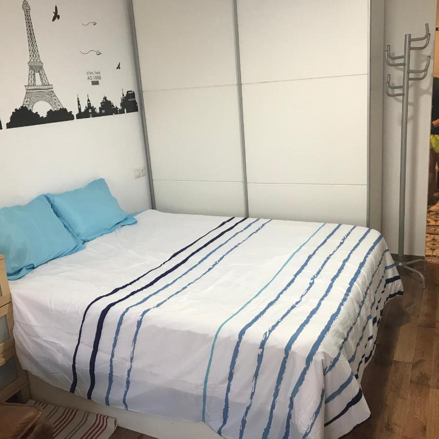 Apartamento Estudio Loft: Centro Céntrico con WiFi y Check-out Tardío Torremolinos Exterior photo