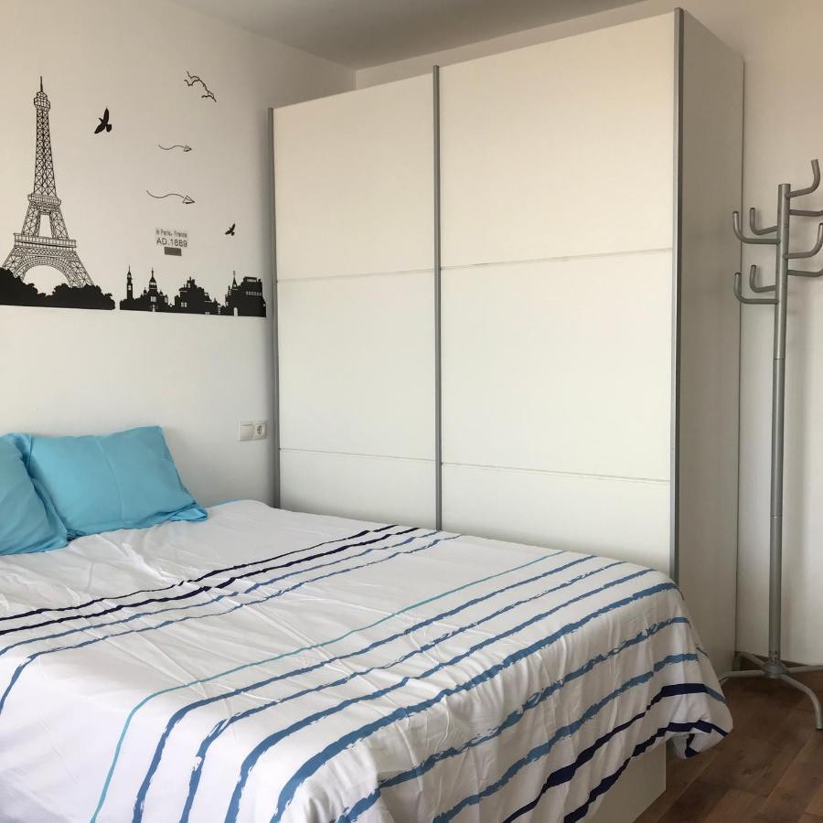 Apartamento Estudio Loft: Centro Céntrico con WiFi y Check-out Tardío Torremolinos Exterior photo